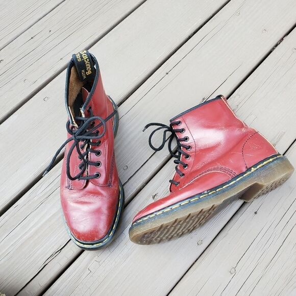 Dr Martens 1460 8 Eye Classic Cherry Red Oxblood Smooth Leather Combat Boots 8 - Picture 1 of 10